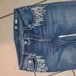 Miss Me Jean's 28x34